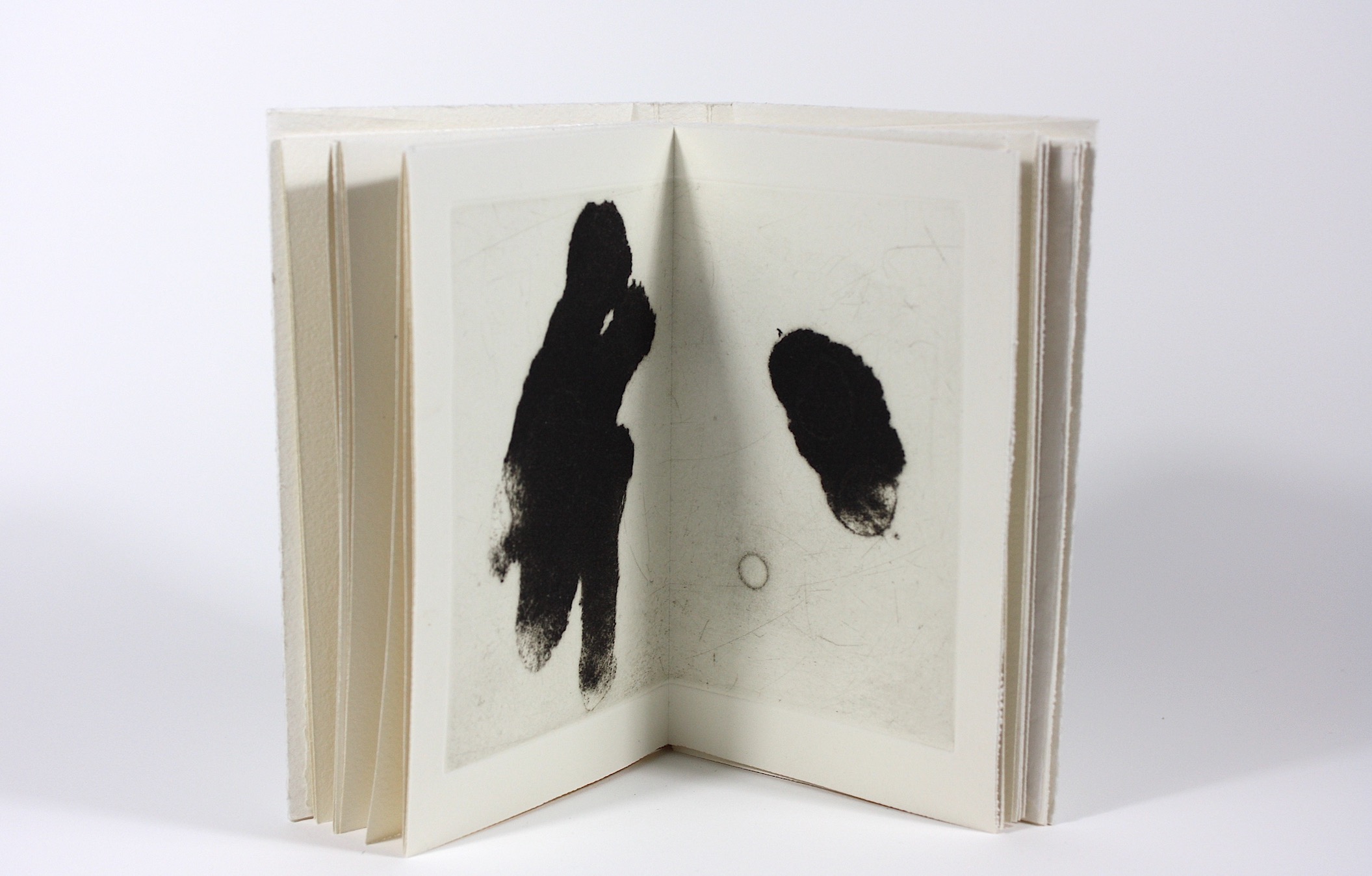 Atelier-Galerie Agathe Piroir: <br><i>Tes Doigts (Your Fingers)</i> - Image 2