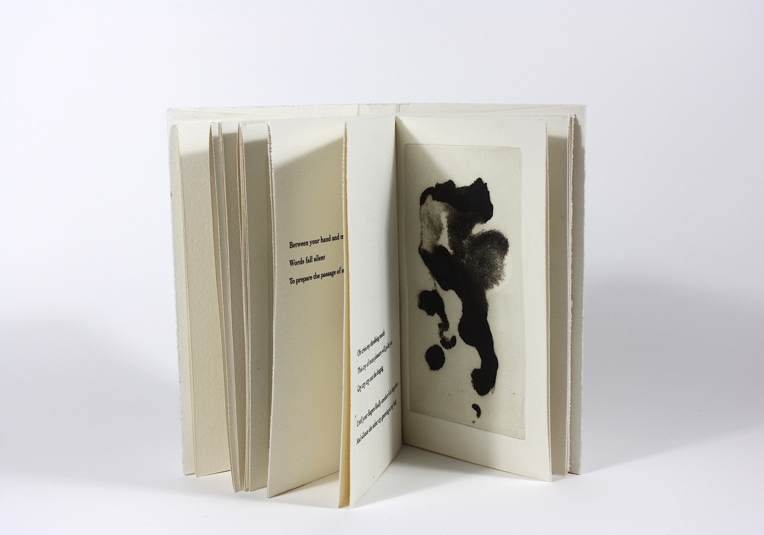 Atelier-Galerie Agathe Piroir: <br><i>Tes Doigts (Your Fingers)</i> - Image 3